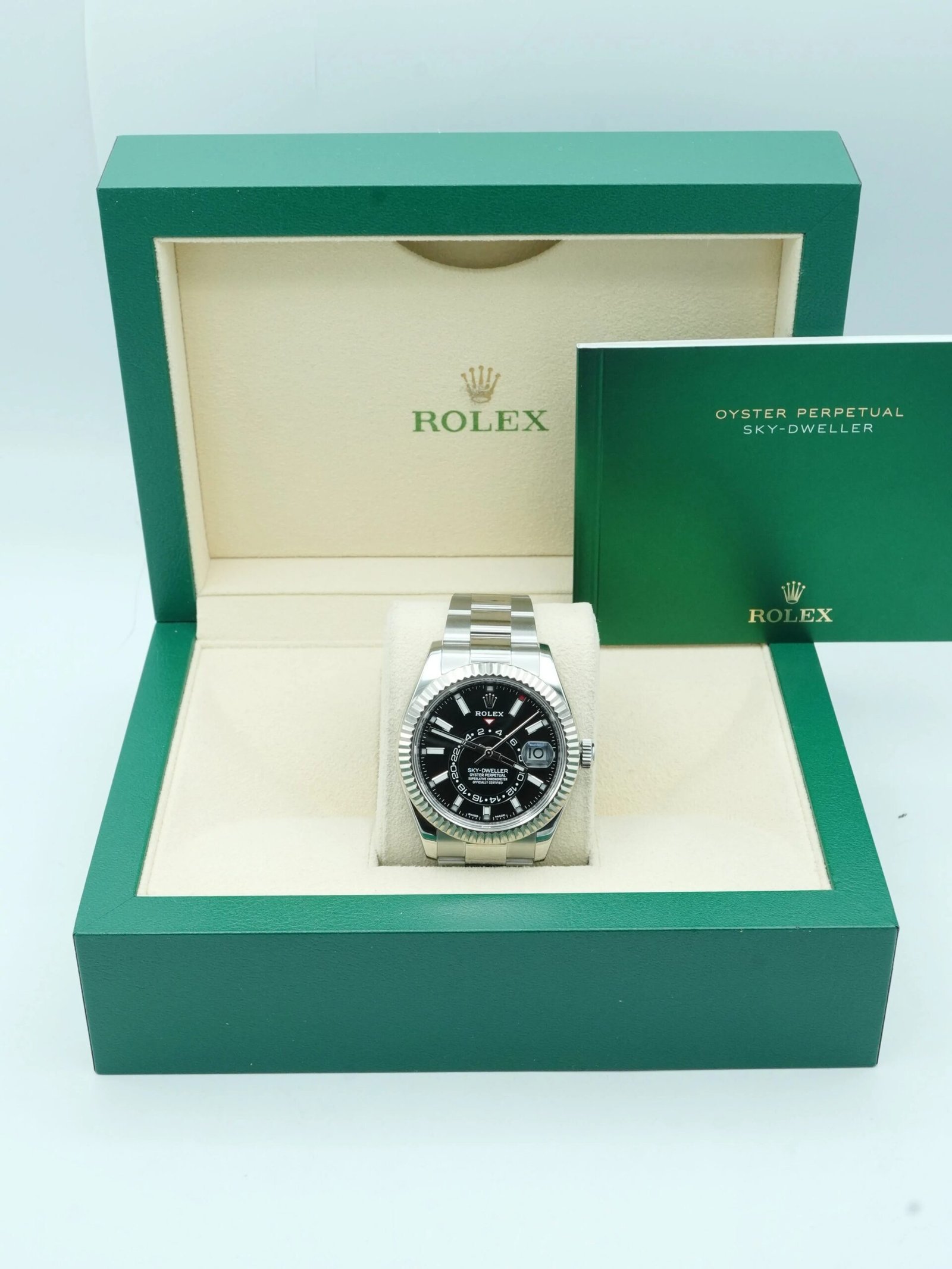 Rolex Sky-Dweller 42 mm / White Gold Black Dial – Bild 3