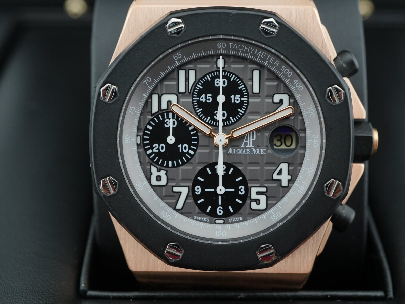 Audemars Piguet Royal Oak Offshore 42 mm / Black Mega Tapisserie – Bild 3