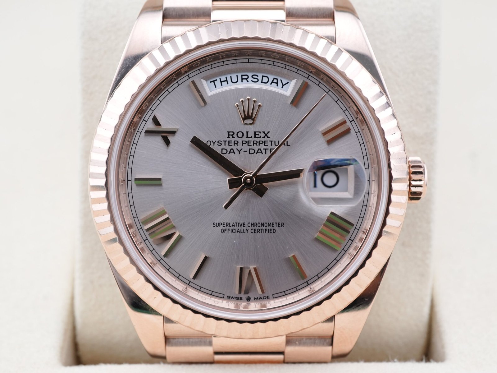 Rolex Day-Date 40 mm / Sundust Roman – President – Bild 3