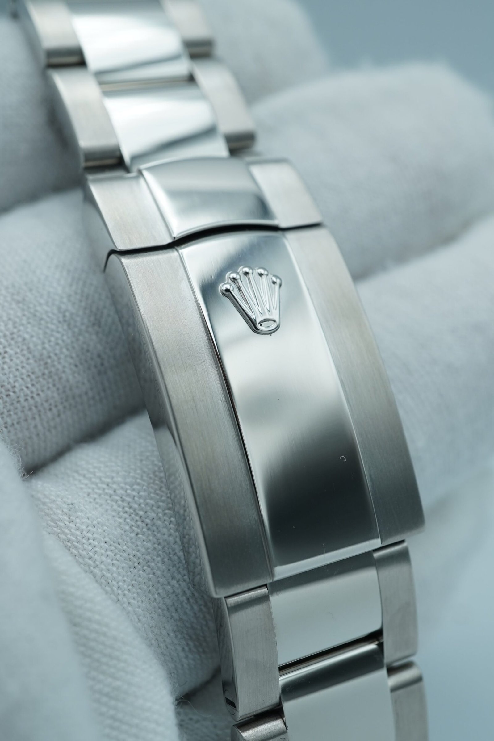 Rolex Milgauss 40 mm / Black – Oyster – Bild 5
